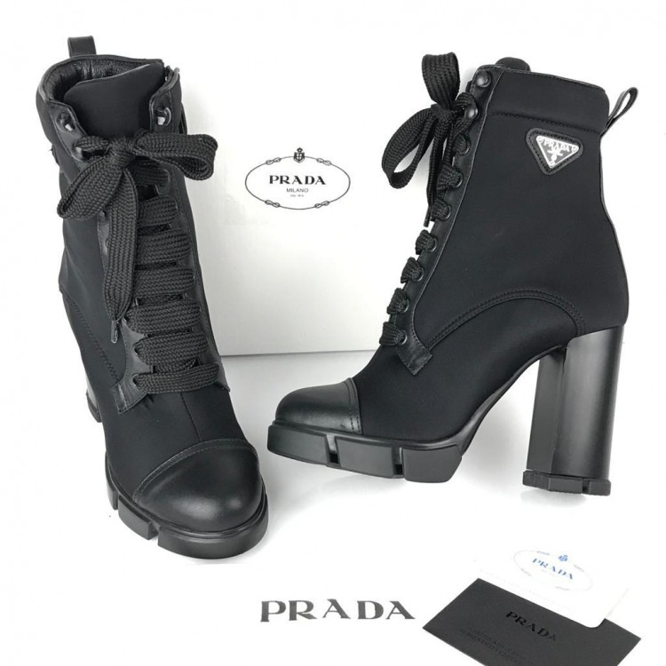 PRADA ANKLE HİGH HEELED TOPUKLU 